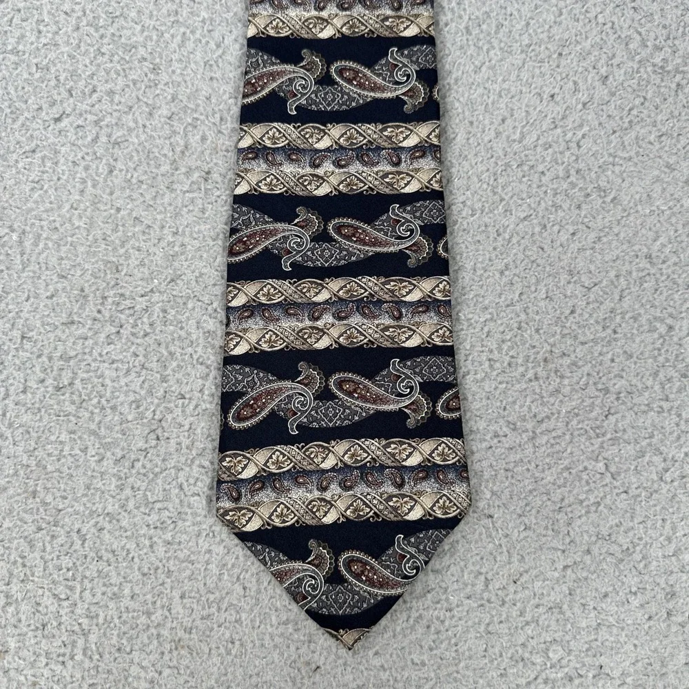 Zylos‎ George Machado 100% Italian Silk Neck Tie Paisley Geometric Made in USA